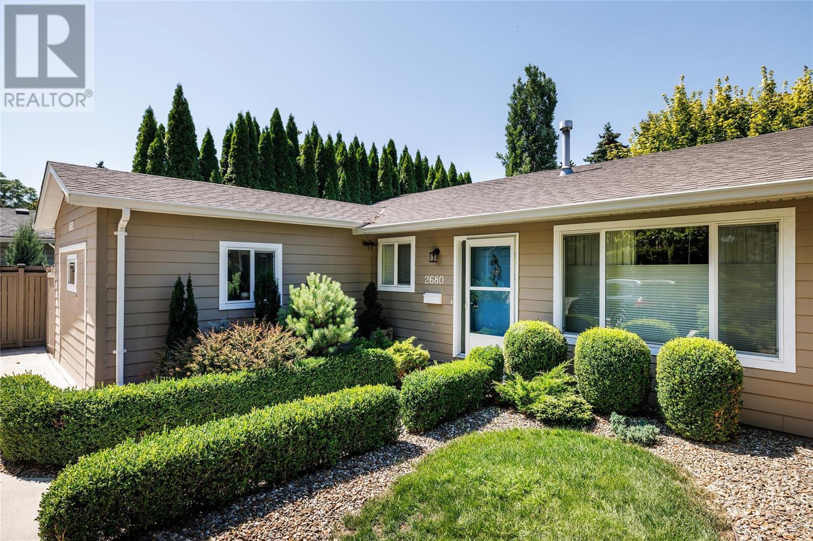 2680 Gordon Drive, For Sale in Kelowna Zoocasa