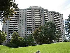 5 San Romanoway Way, Toronto, Ontario, M3N2Y4
