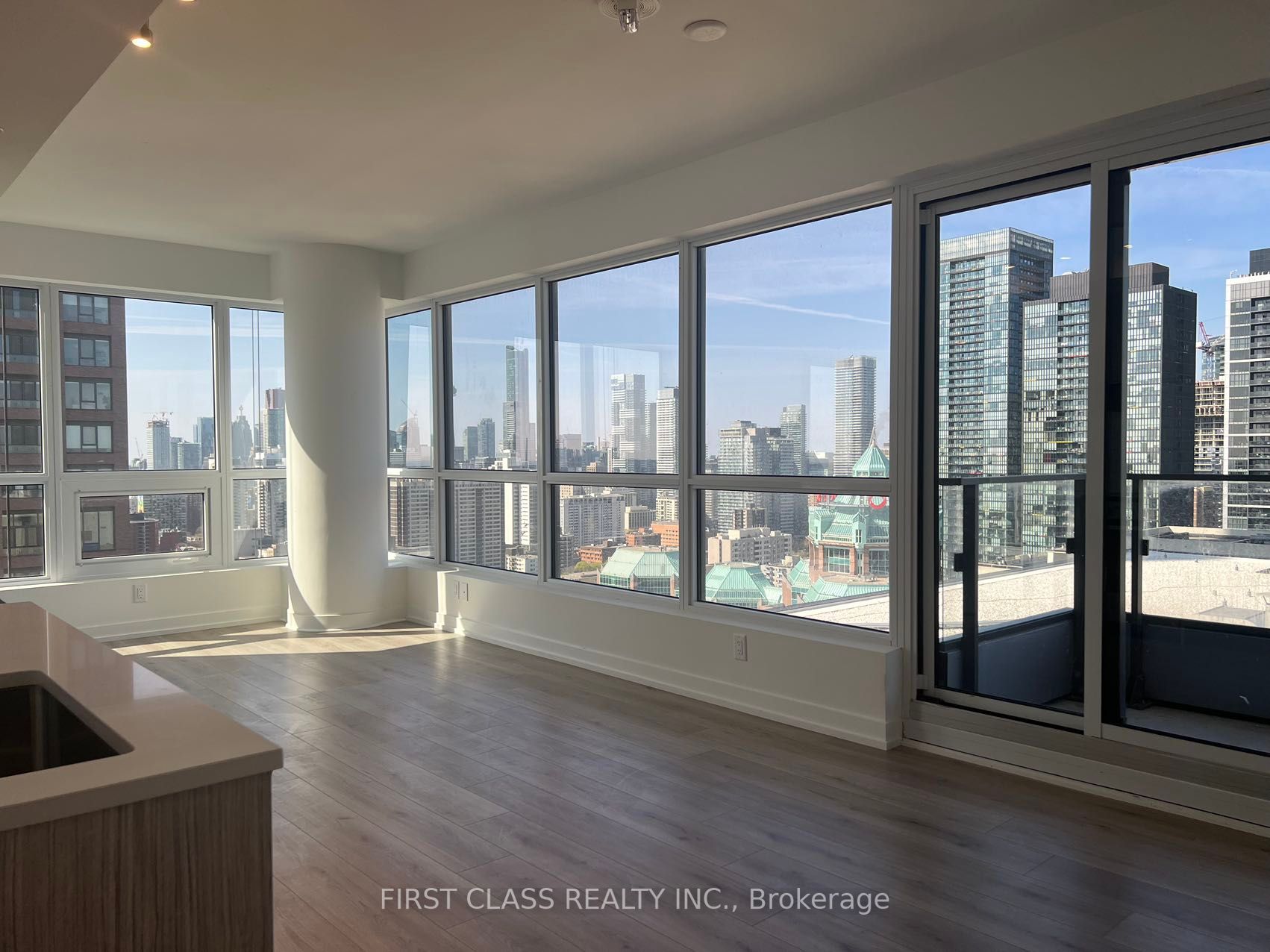 2702 395 Bloor St E, Leased in Toronto Zoocasa