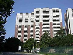 1218-5 Massey Sq, Toronto, Ontario, M4C5L6