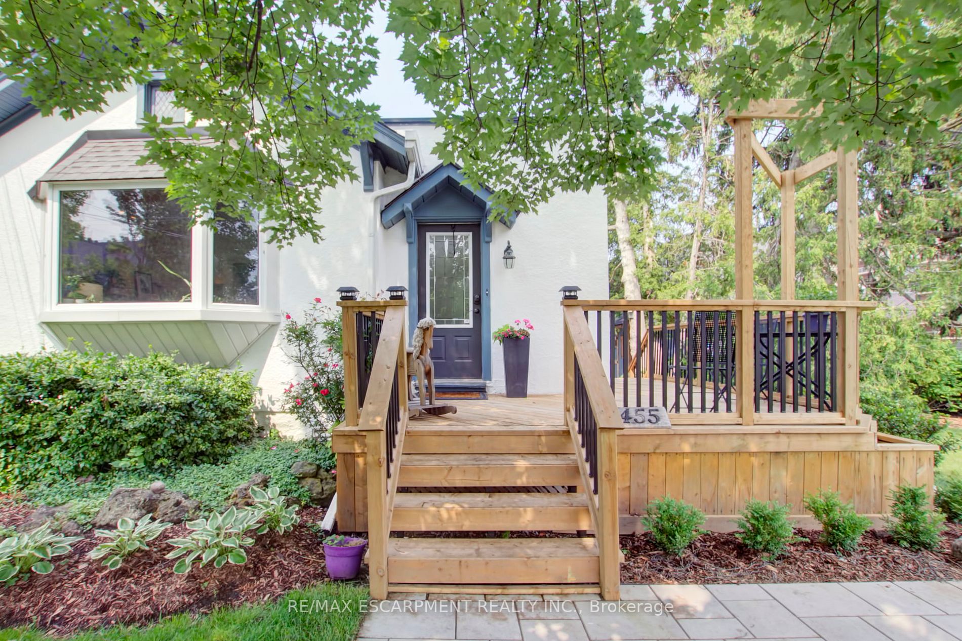 455 Burlington Ave, Inactive in Burlington Zoocasa