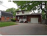 268 Churchill Av