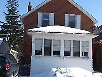 87 John St
