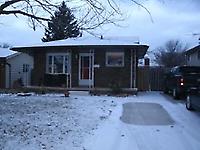 10455 Lonsdale