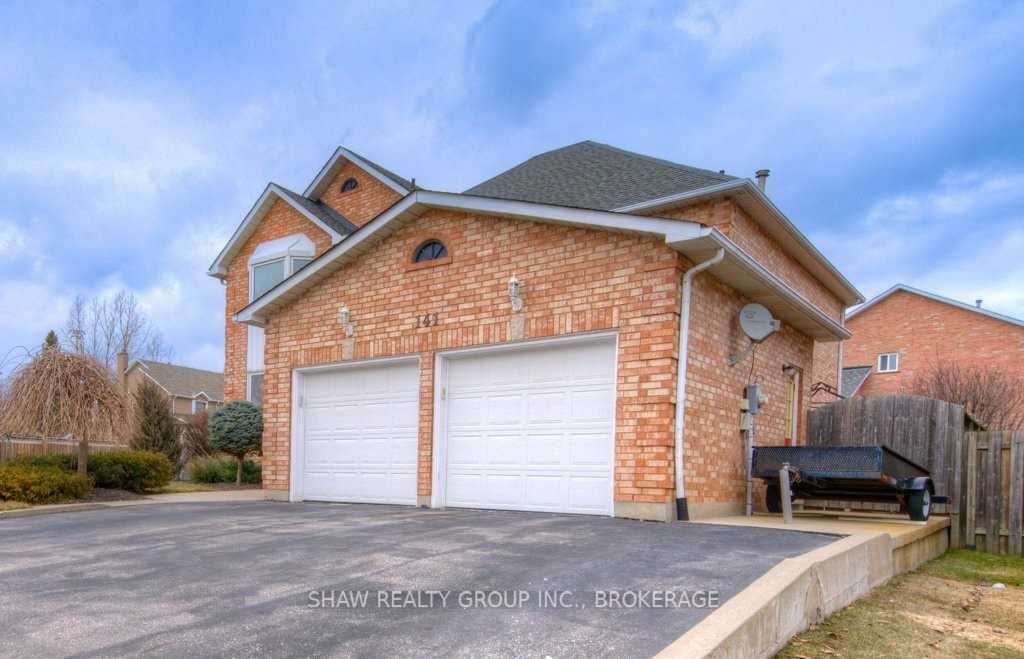141 Cowan Blvd, Sold in Cambridge Zoocasa