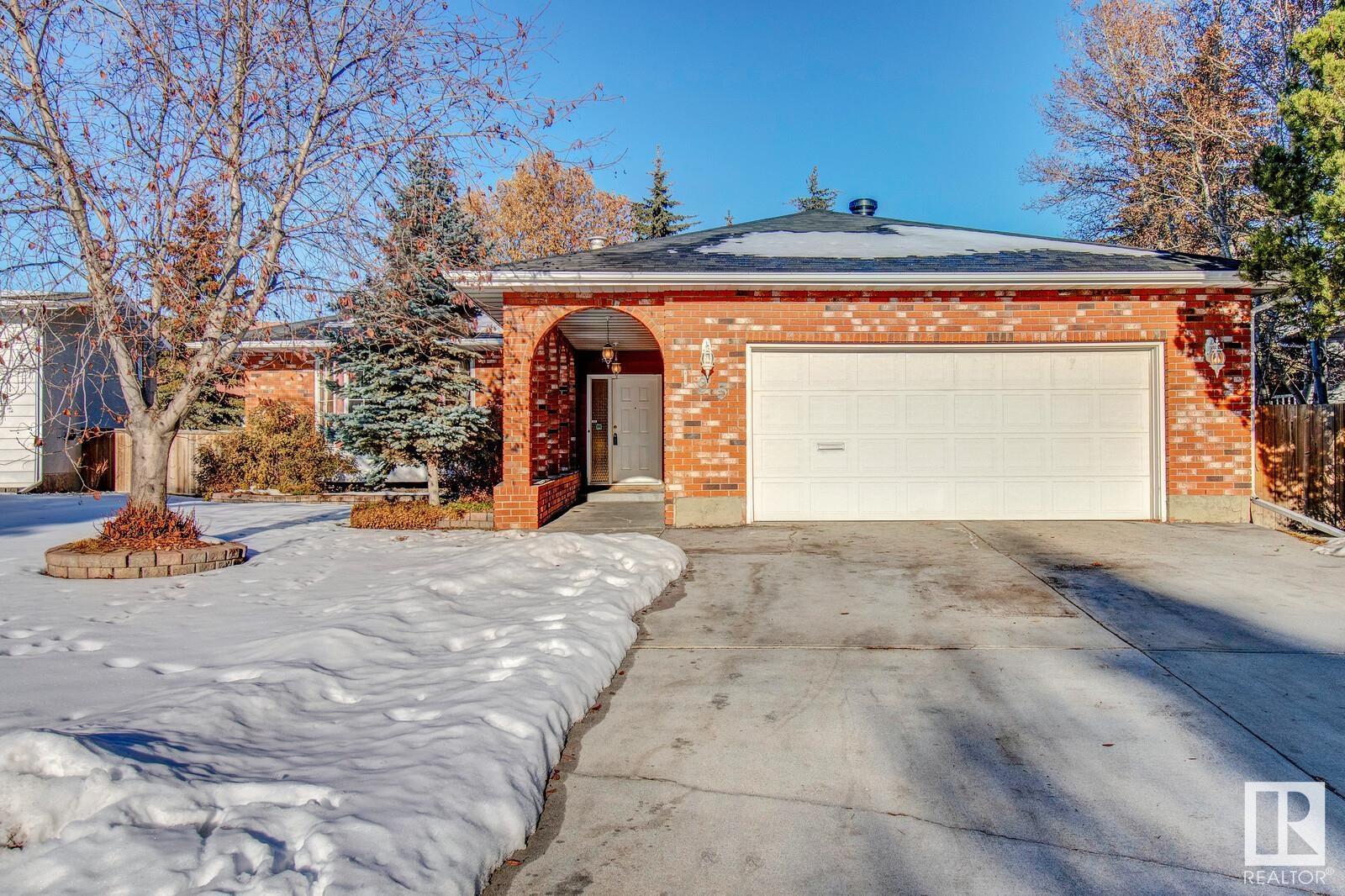 195 Westridge Rd Nw, For Sale in Edmonton Zoocasa