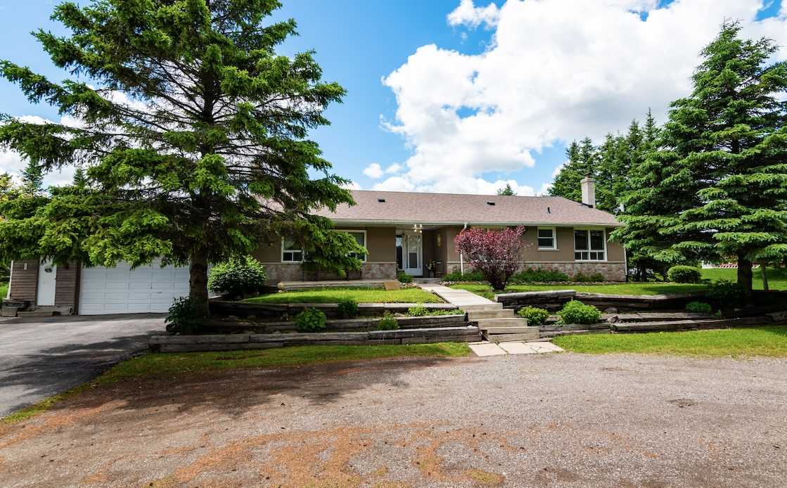 555136 Mono Amaranth Town Line, For Sale in Amaranth Zoocasa