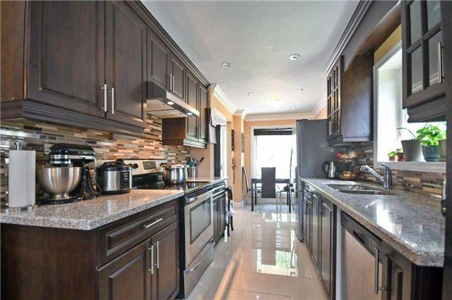 22 Foxacre Row Brampton W4144773 Zoocasa