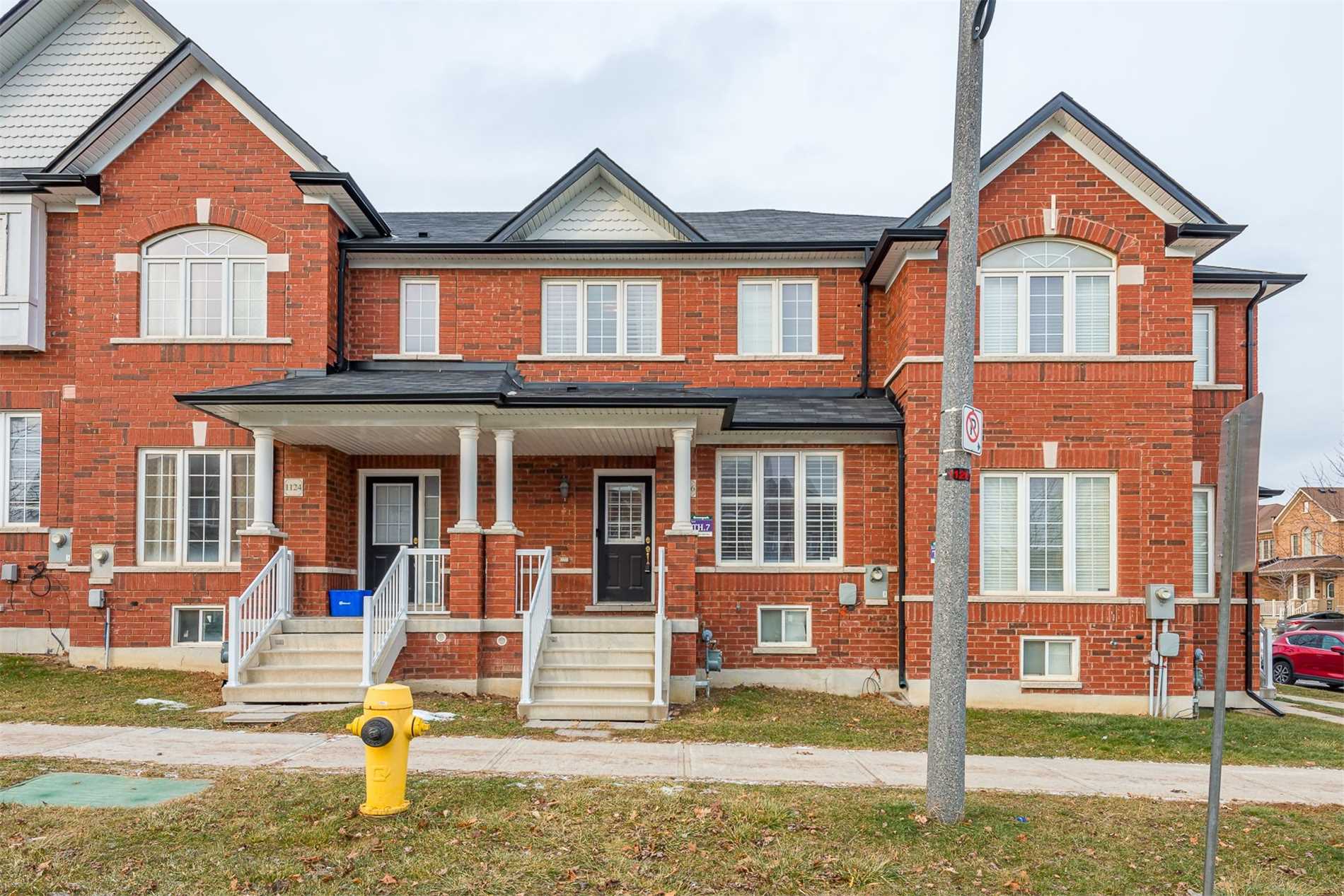 1126 Bur Oak Ave, Leased in Markham Zoocasa
