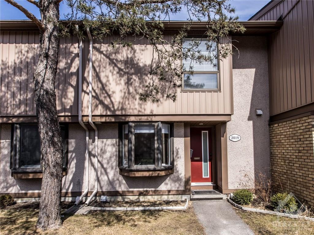 2019 Stonehenge Crescent, Inactive in Ottawa Zoocasa