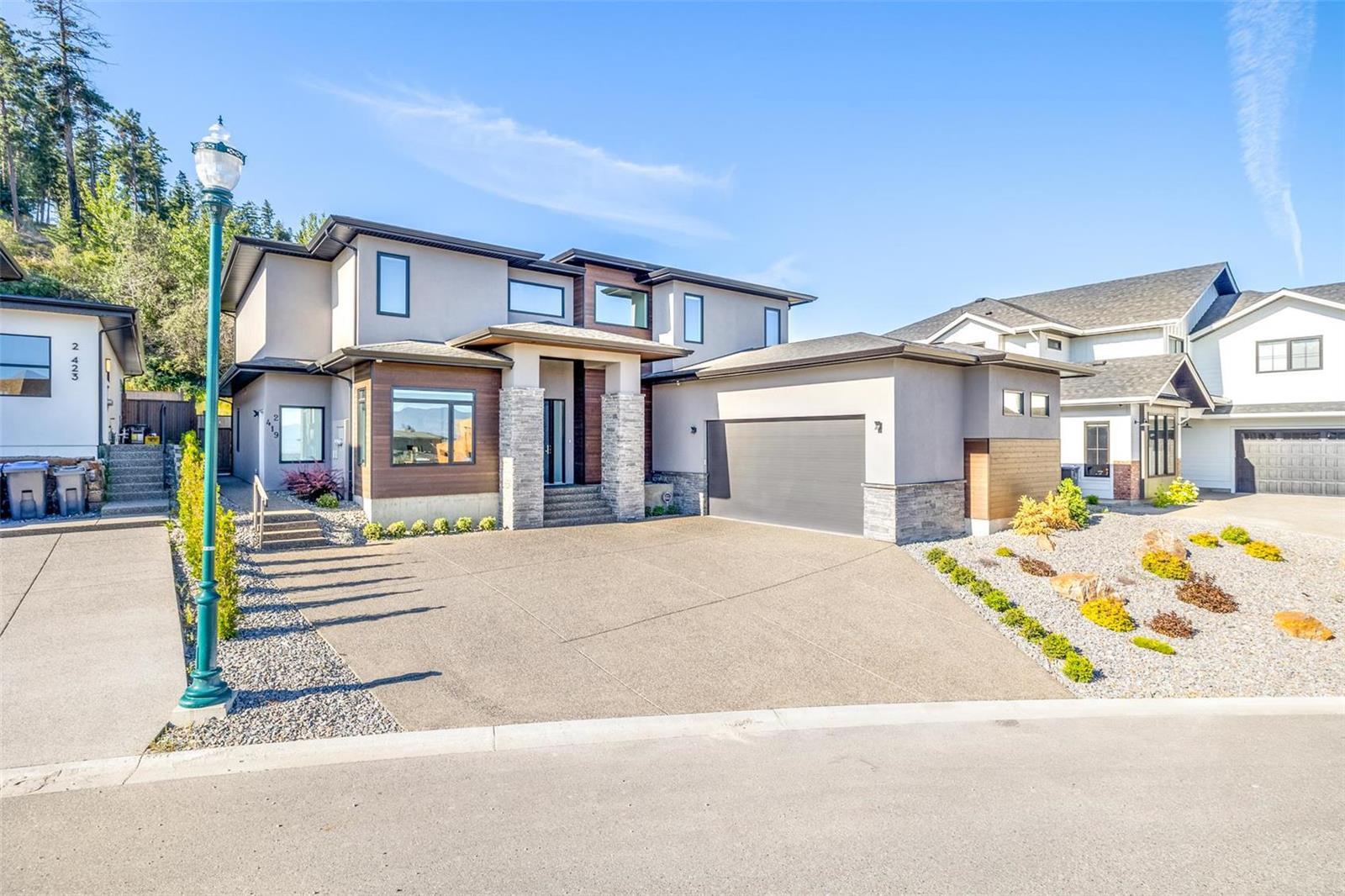 419 Hawk Hill Drive, For Sale in Kelowna Zoocasa