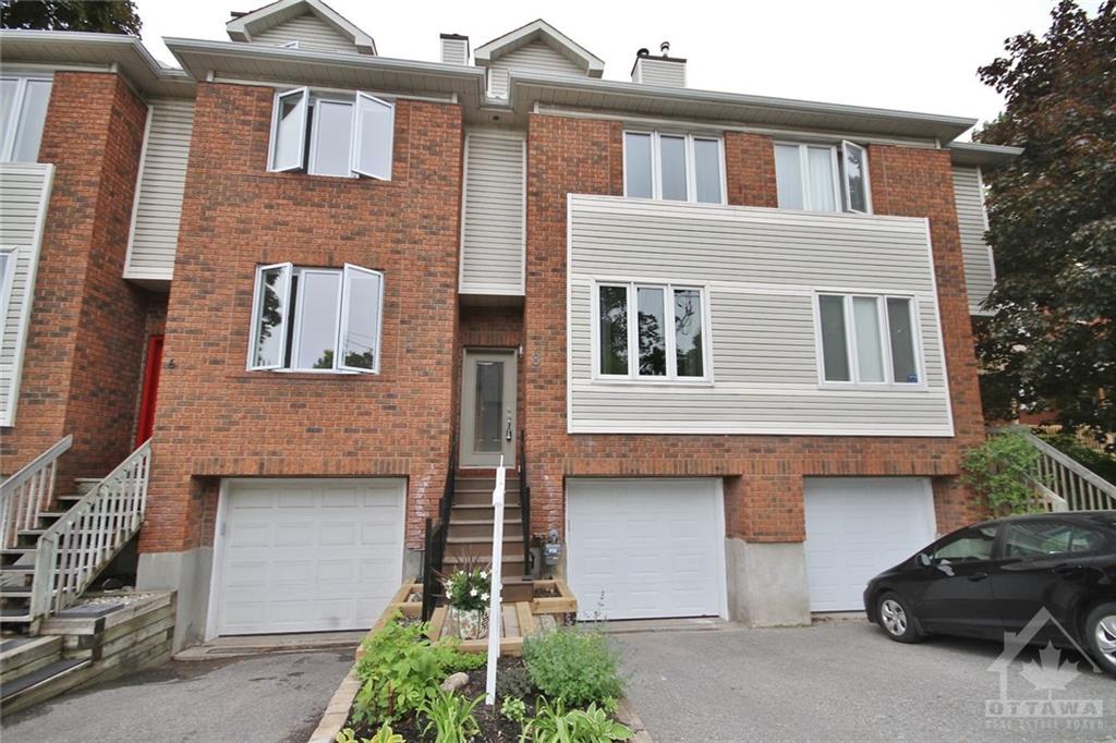 8 Gwynne Avenue, For Sale in Ottawa Zoocasa