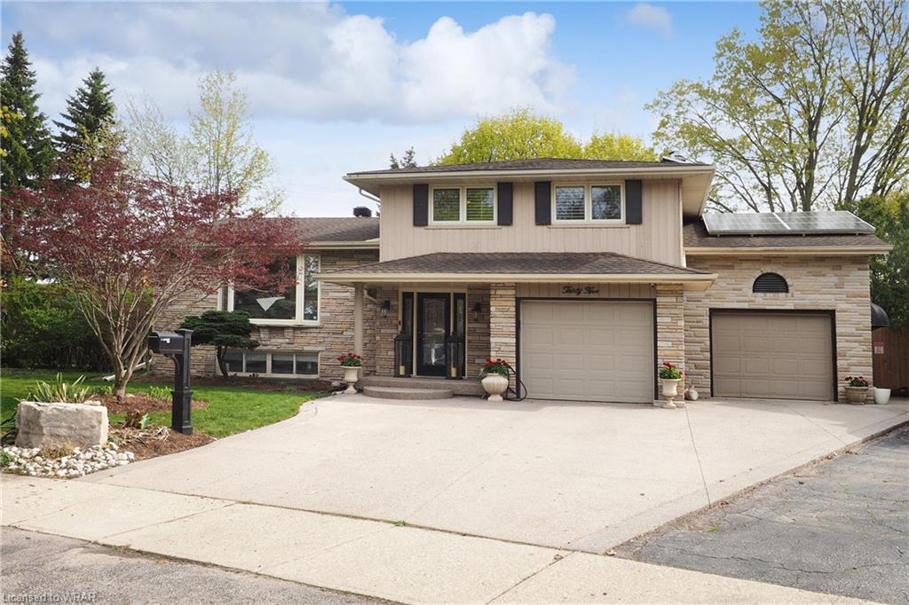 35 Court, For Sale in Kitchener Zoocasa