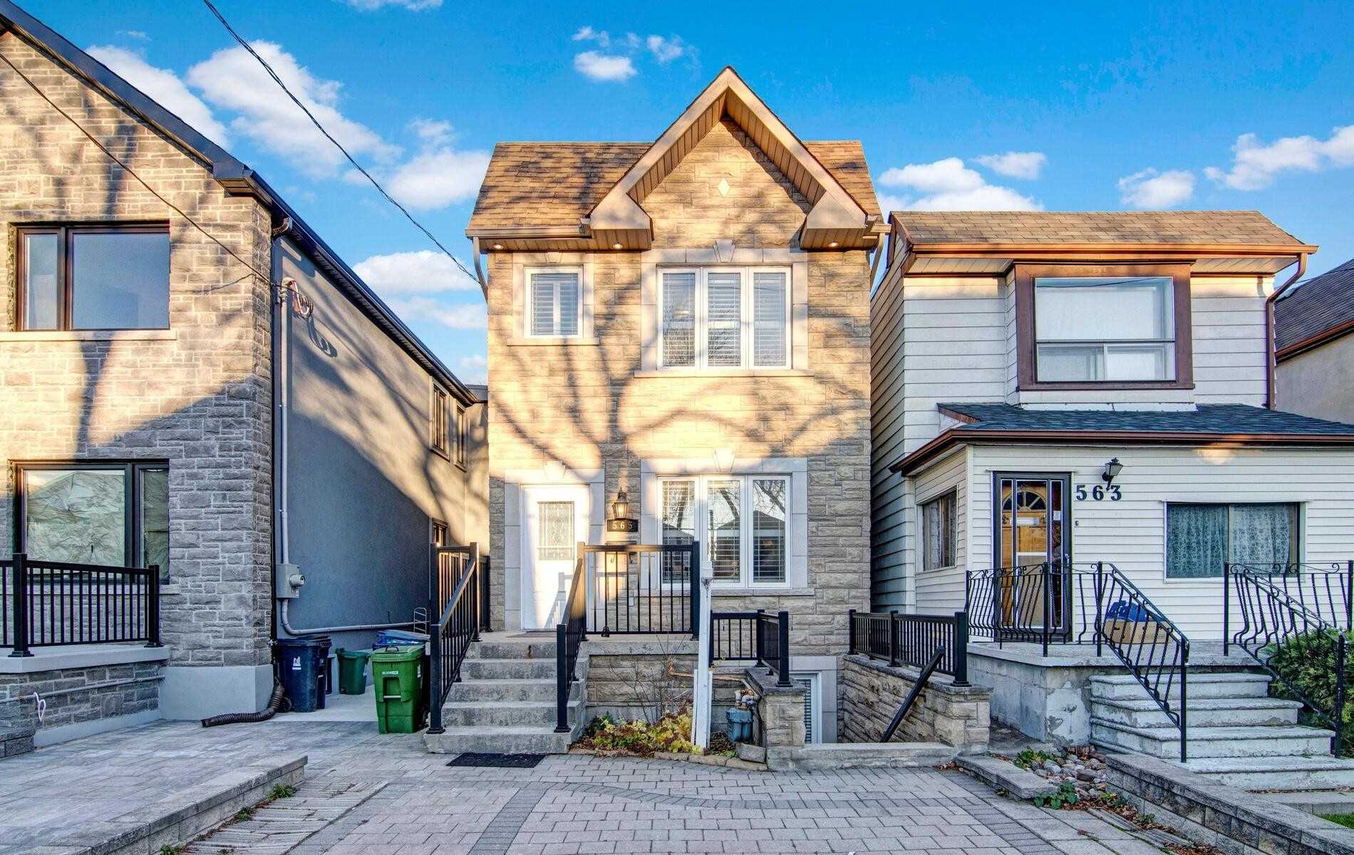565 Delaware Ave N, Sold in Toronto Zoocasa