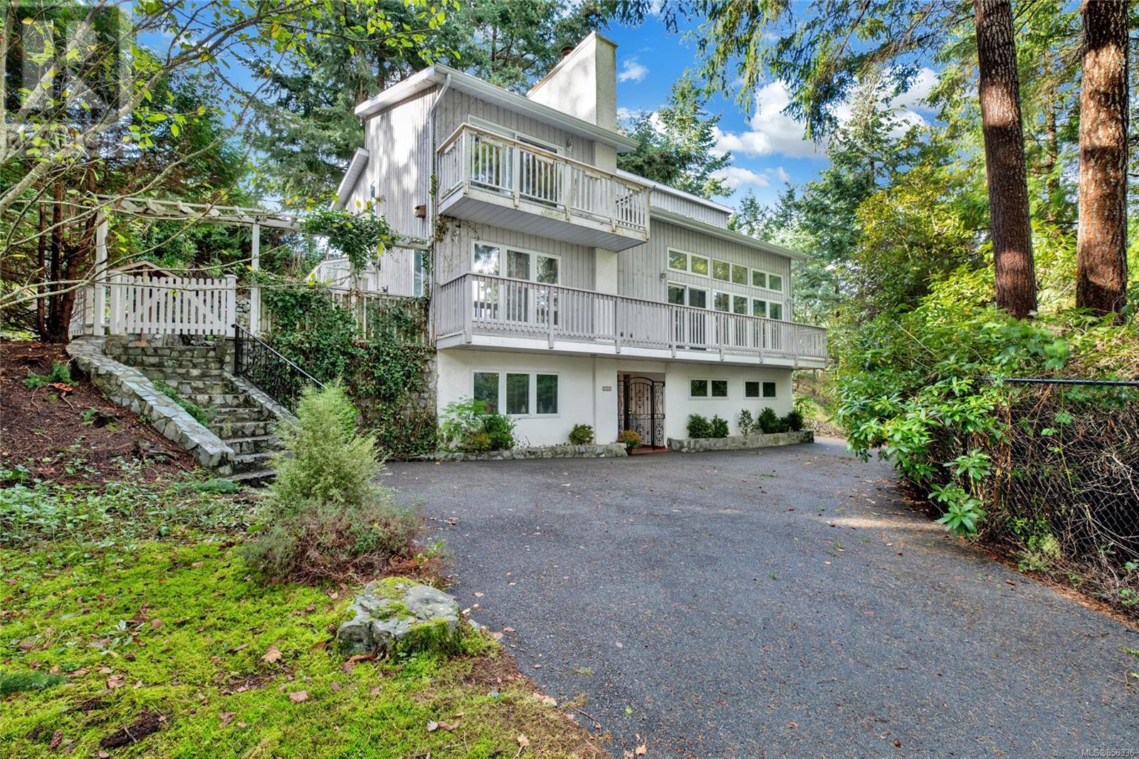 3565 Hammond Bay Rd, Nanaimo (858336) Zoocasa