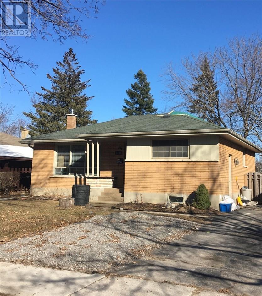 1156 Royal Drive, Peterborough (116203) Zoocasa