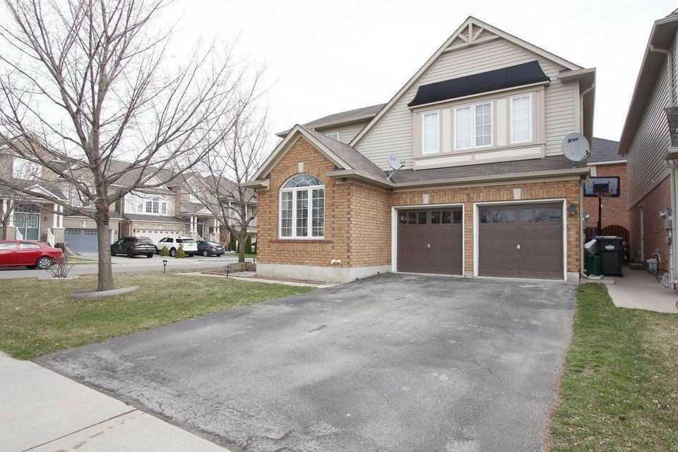 209 Fandango Dr, Leased in Brampton Zoocasa