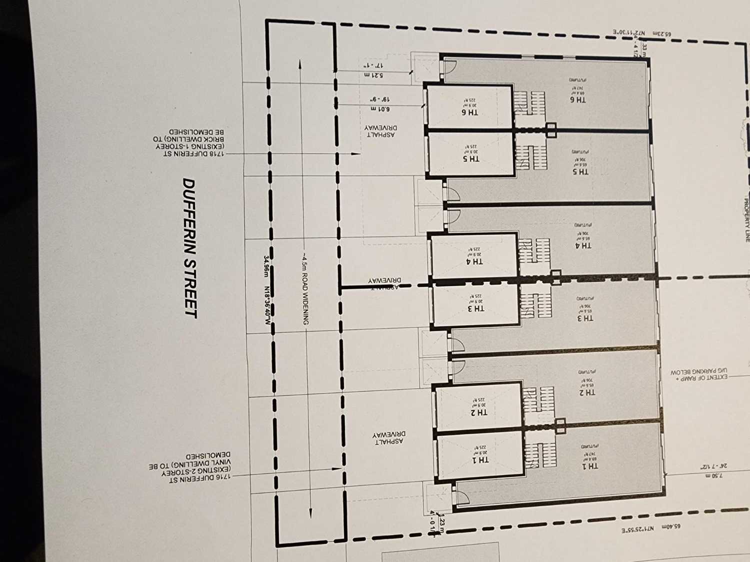 1716 Dufferin St, For Sale in Whitby Zoocasa