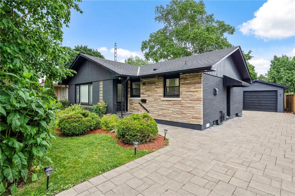 25 Spring Garden Boulevard, For Sale in St. Catharines Zoocasa