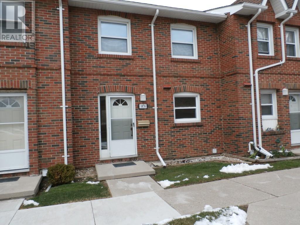 1076 Southdale Road East, London (580614) Zoocasa