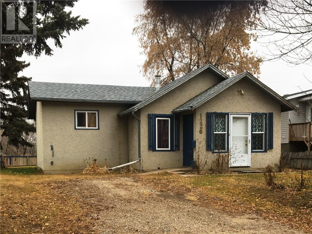 1226 12 Street West, Prince Albert (SK751959) Zoocasa