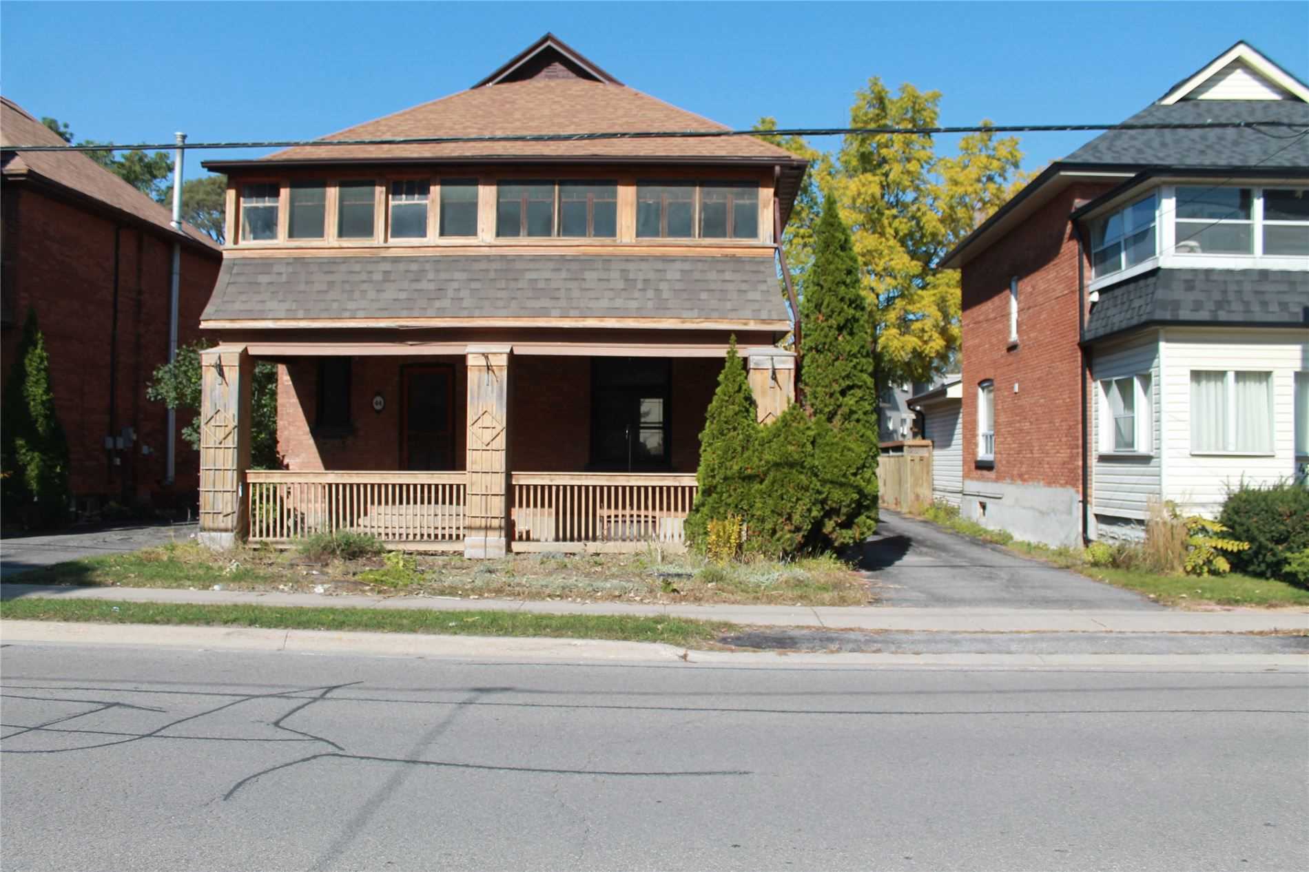 44 Brock St, For Rent in Barrie Zoocasa