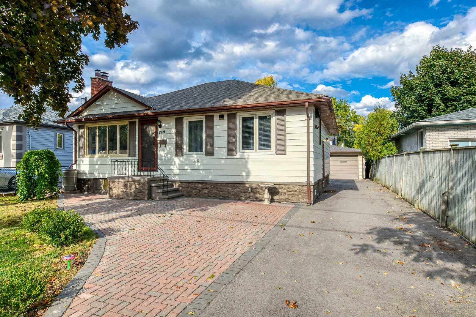249 Maurice Dr, Sold in Oakville Zoocasa