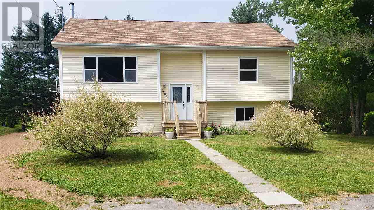 12798 Peggy's Cove Road, Halifax (202015705) Zoocasa