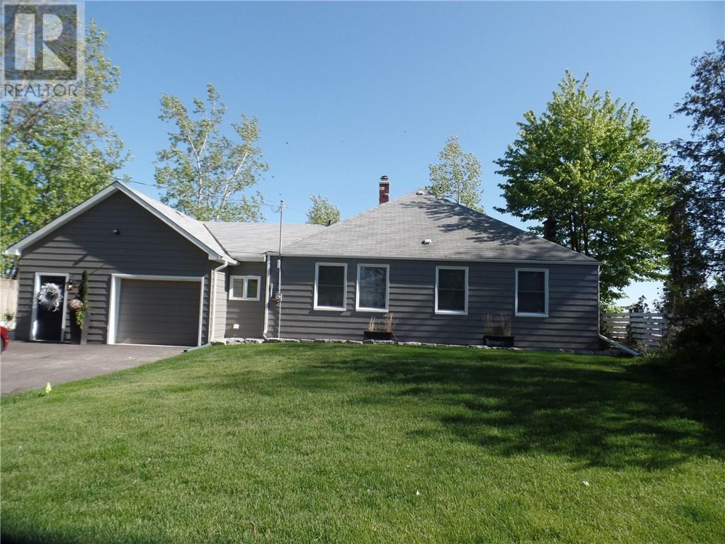 3 Hastings Drive Norfolk County 30597295 Zoocasa