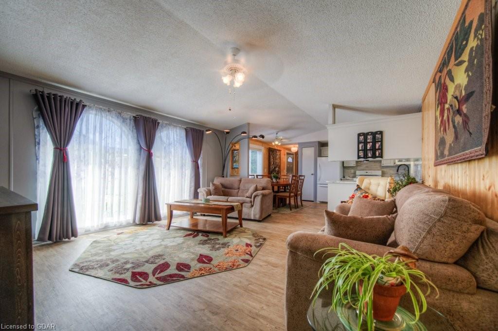 17 Hemlock Cres, Sold in Puslinch eXp Realty