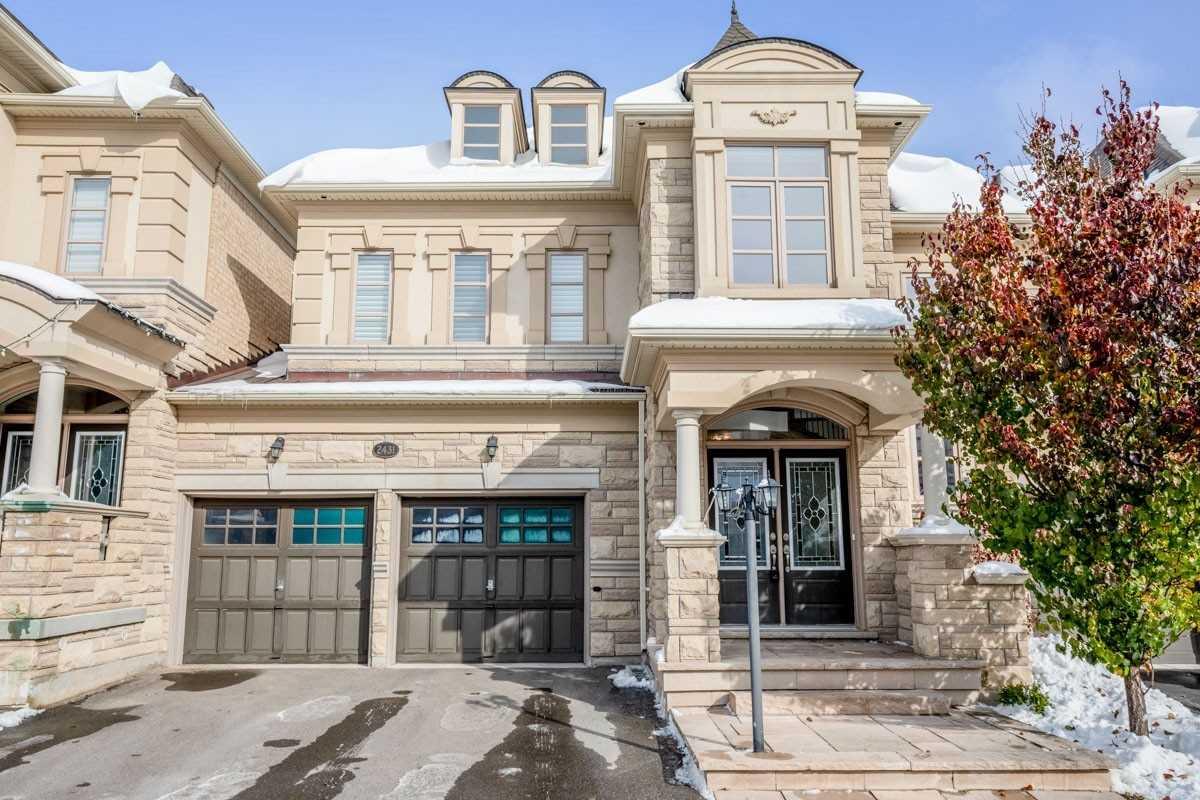 2431 Chateau Common, Terminated in Oakville Zoocasa