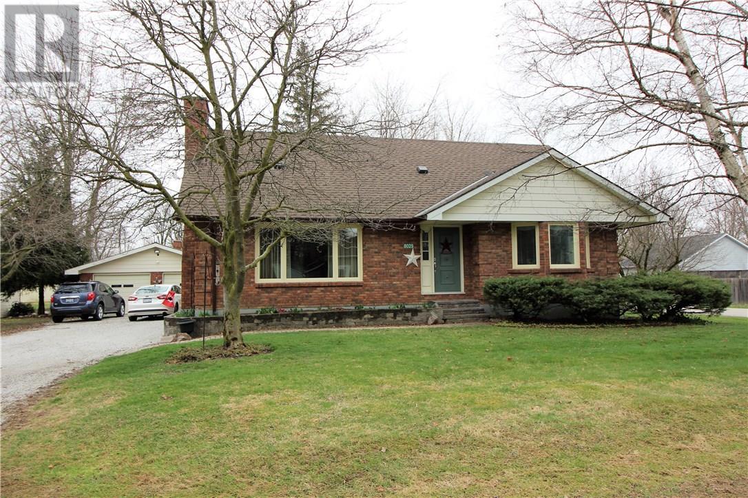 8029 Centre Street, Brooke Alvinston Sold for XXX,XXX Zoocasa