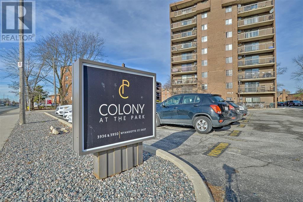 3936 Wyandotte Street East Unit 207, Windsor (21000288) Zoocasa