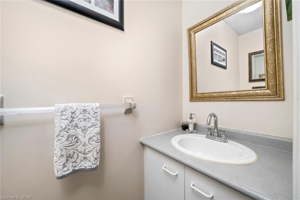 28 9 Progress Ave, Sold in Belleville Zoocasa