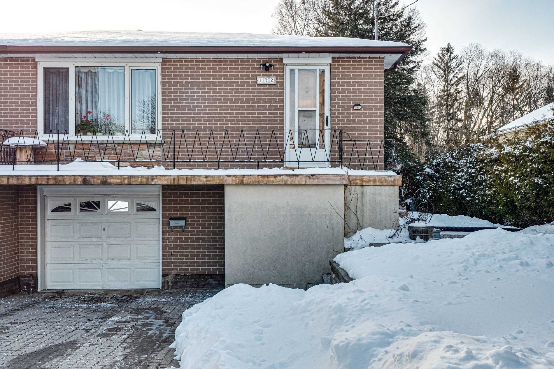 172 Cedar Ave, For Sale in Richmond Hill Zoocasa