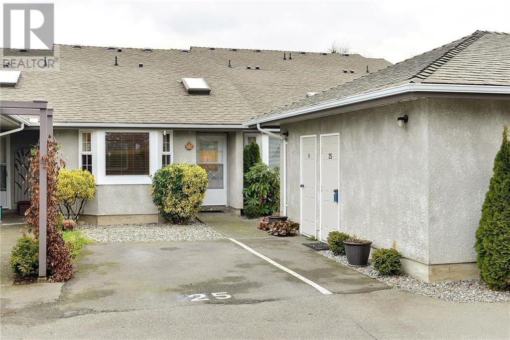 2070 Amelia Avenue, Sidney (386588) Zoocasa