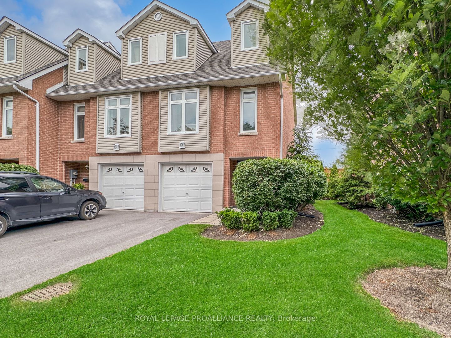 26 9 Progress Ave, For Sale in Belleville Zoocasa