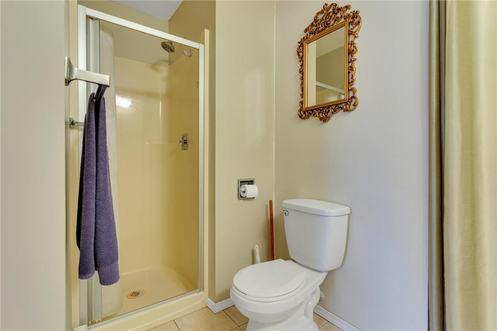 223 240 Mcintosh Road, For Sale in Kelowna Zoocasa