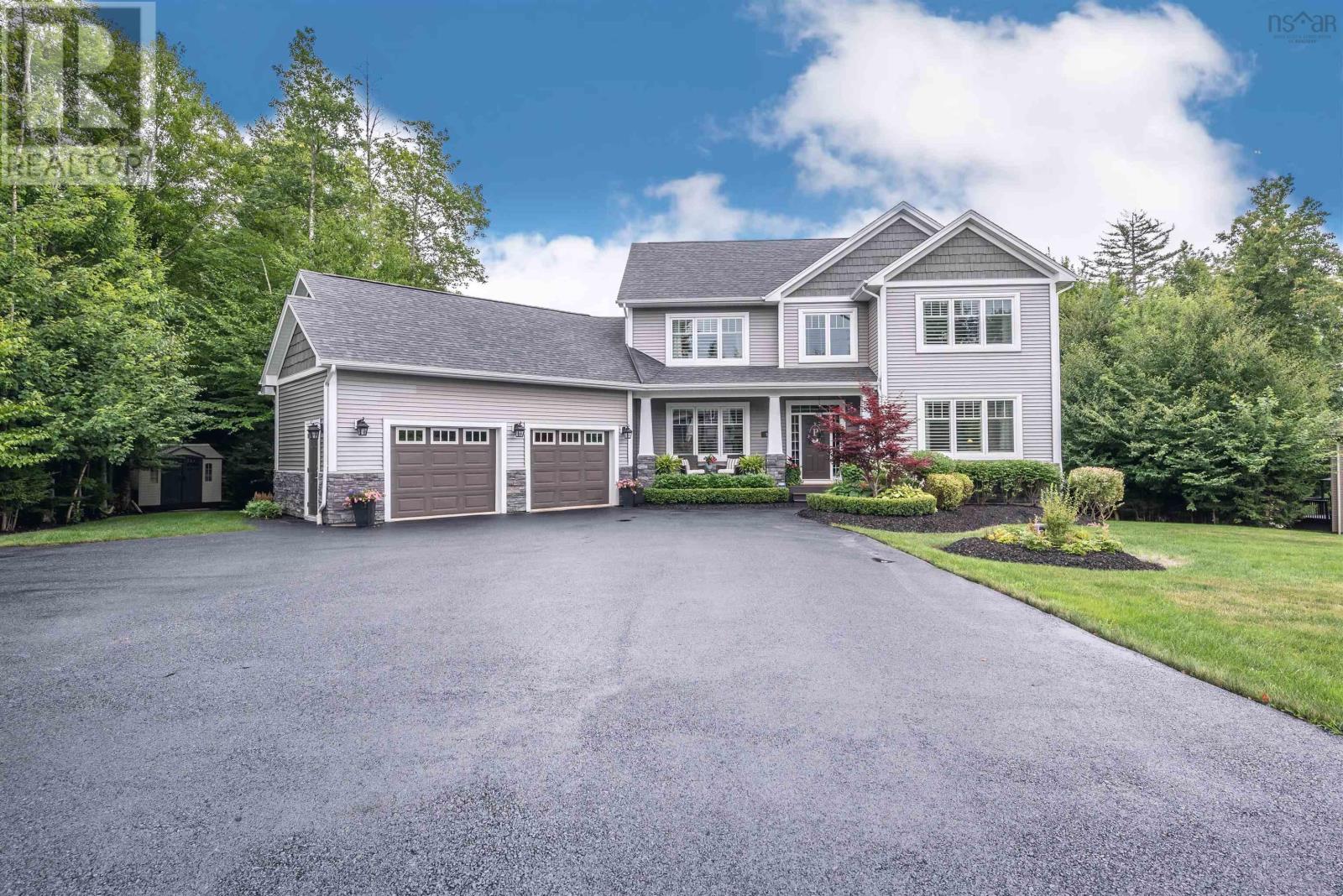 50 Dunsmore Drive, For Sale in Halifax Zoocasa