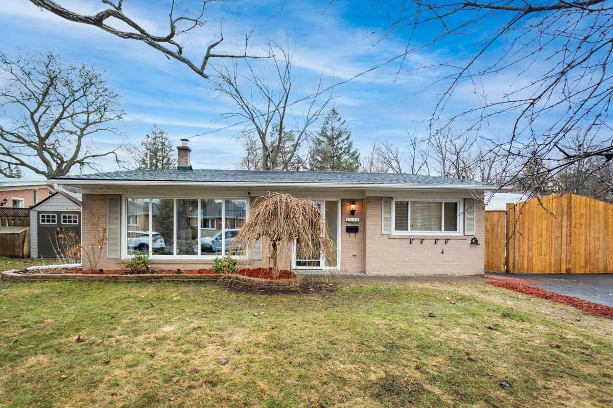 1326 Mountain Grove Ave, Sold in Burlington Zoocasa