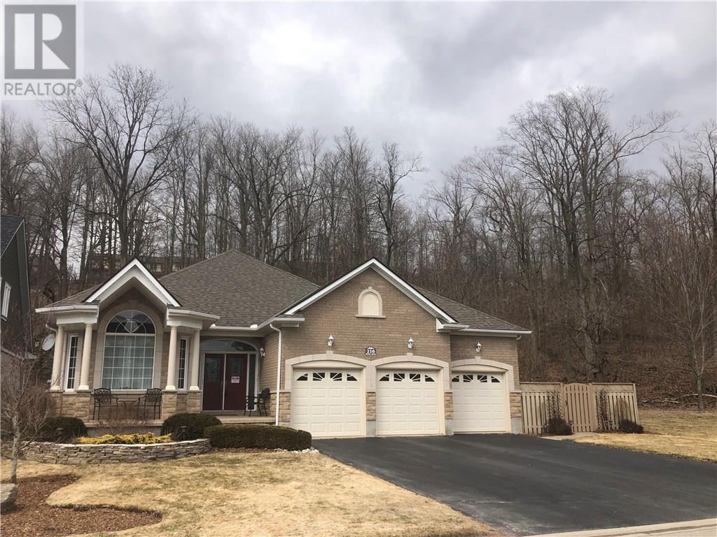 216 Ridge Road, Rockwood (30796967) Zoocasa