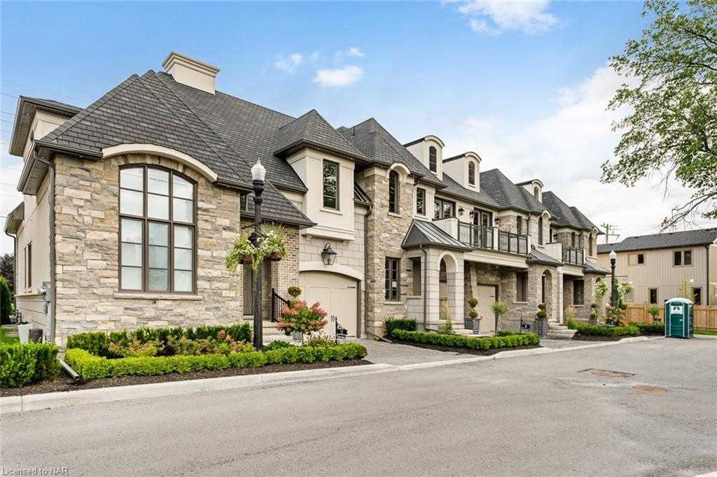 12 Arbour Vale Common, Sold in St. Catharines Zoocasa